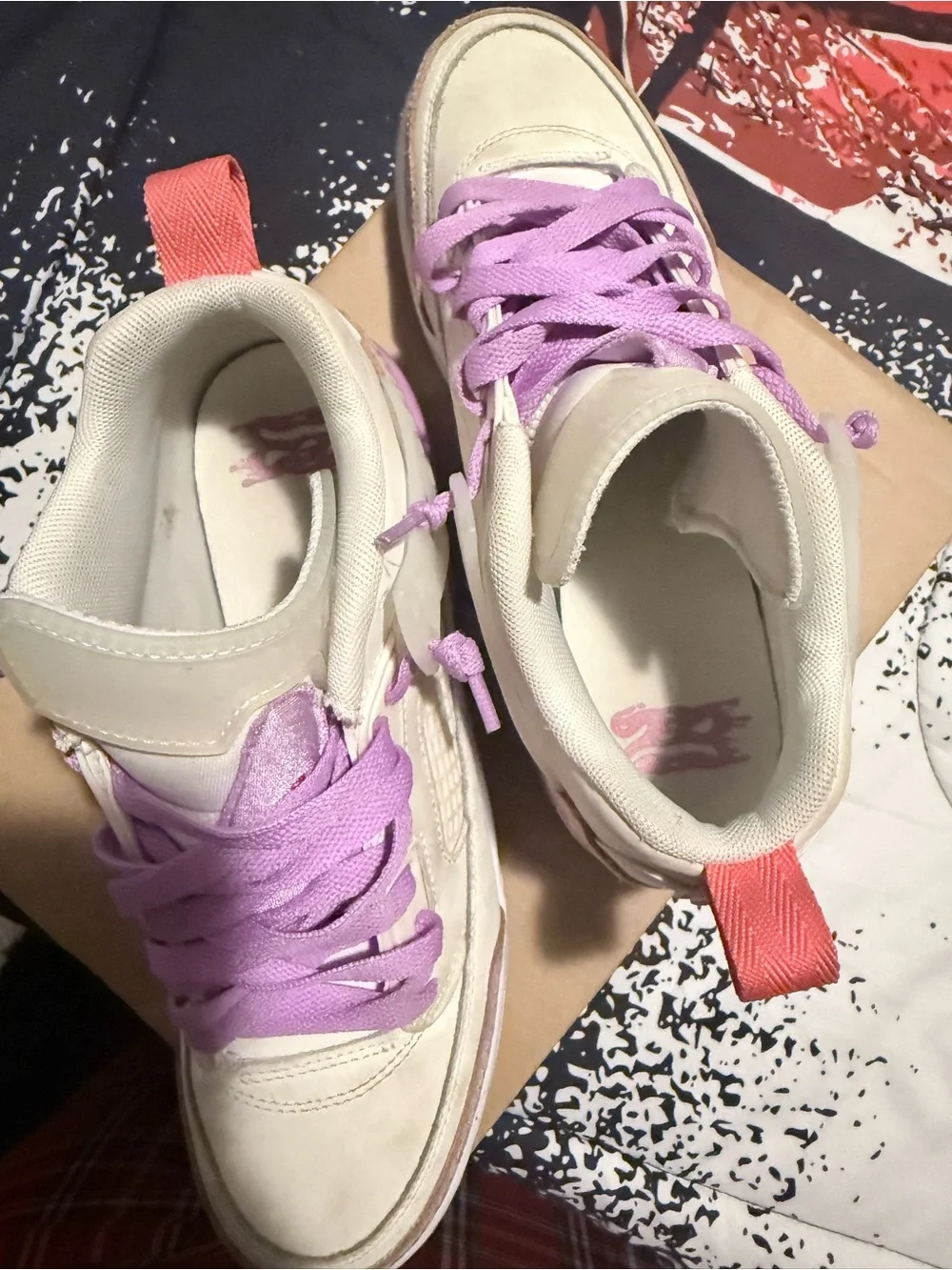 Jordan Kids Sneakers - Cream & Lavender Accents